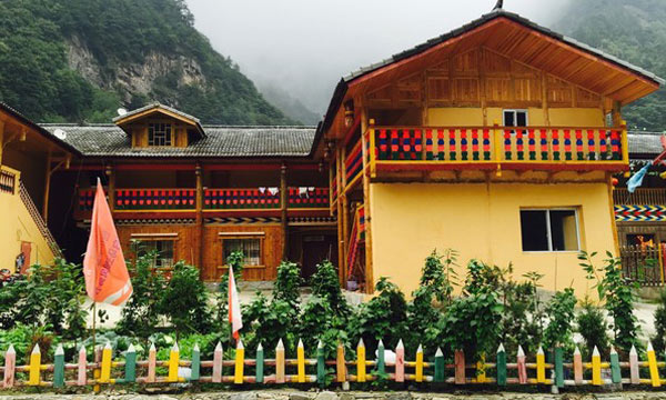 Tibetan villages in Baima Wanglang