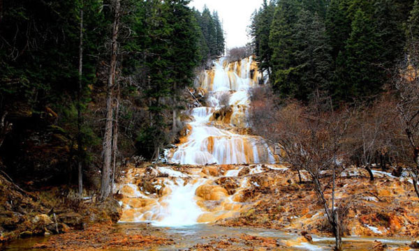 Zhaga falls in Mounigou