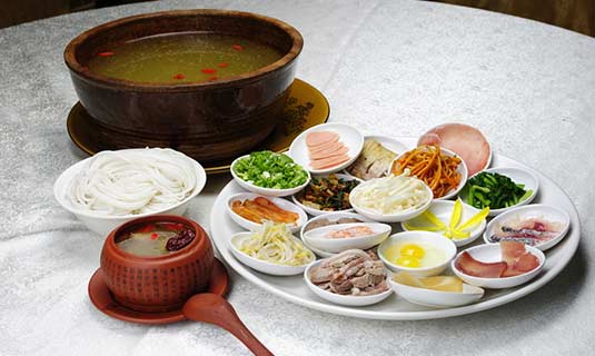 Kunming Food Yunnan Rice Noodles