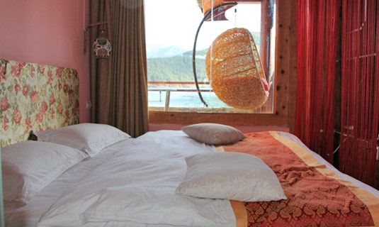 Lake View suite of Silver Lake Island Hotel