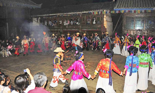 Guozhuang Dance of Mosuo Group