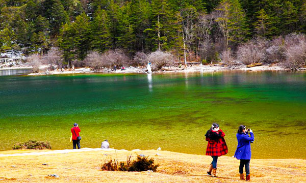 Seven-Color Lake
