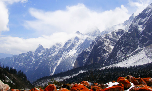 Winter - A Lot of Fun Can Be Had in Yanzigou Scenic Area