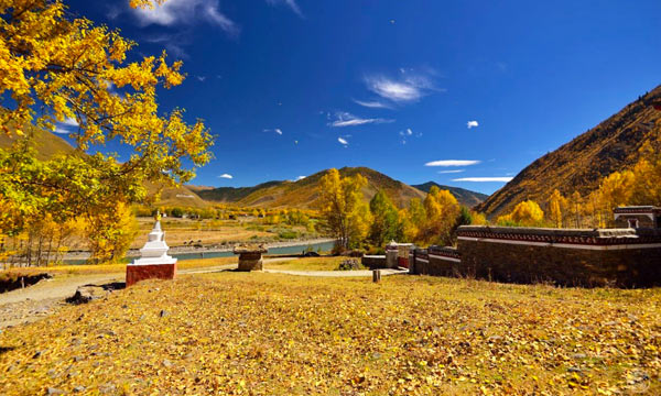 Xinduqiao - Paradise for Photographers