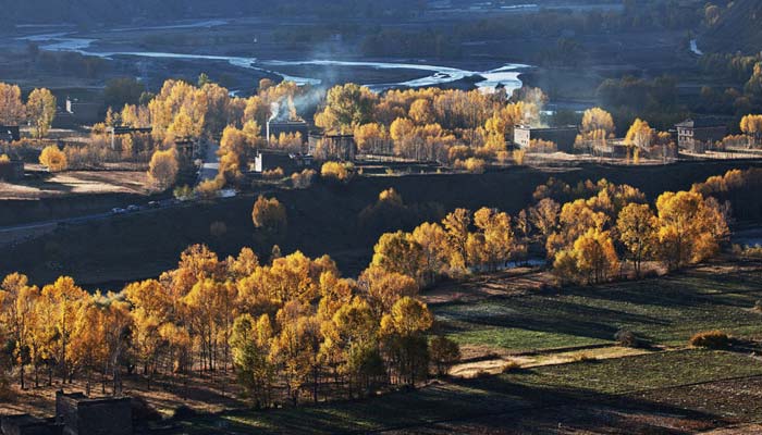 Sichuan Tibet Highway Xinduqiao