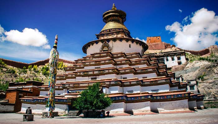 Tibet Nepal Highway Gyantse Pelkor Monastery