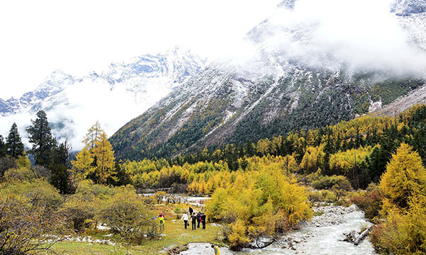 Bipenggou Valley Autumn Hike