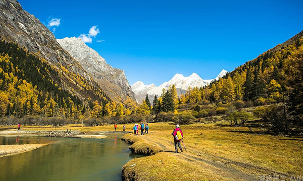 Mount Siguniang - A Very Popular Trekking Location