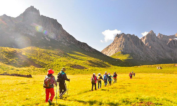 Nianbuoyuze – The Holy Mountain in Northern Sichuan