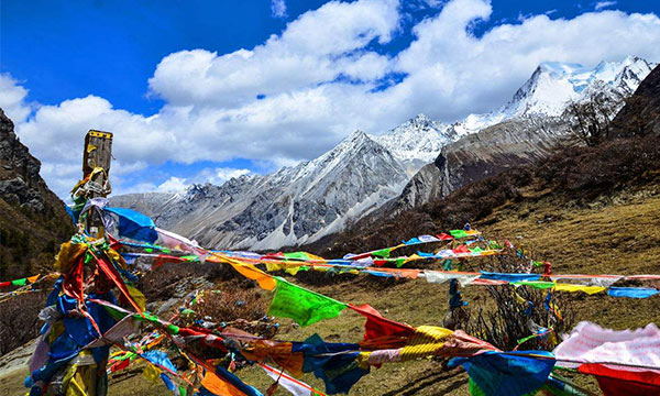 Sichuan - A place where you can experience authentic Tibetan experience.