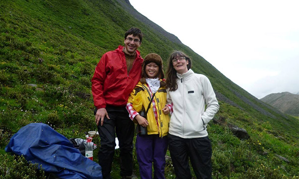 Trekking in Sichuan with family can be a very culturally enriching activity.