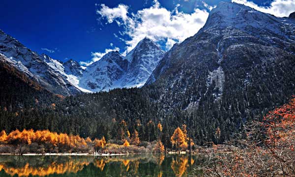 Bipenggou Valley Scenic Area