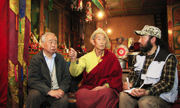 The areas of Jiarong population have Buddhist monasteries.
