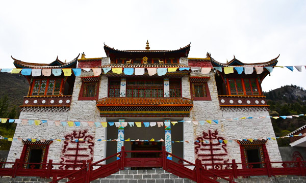 The Largest Lamasery in Xiaojin County - Lama Monastery