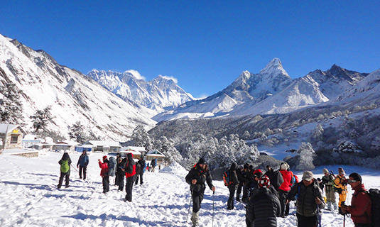 Trek to EBC in Winter