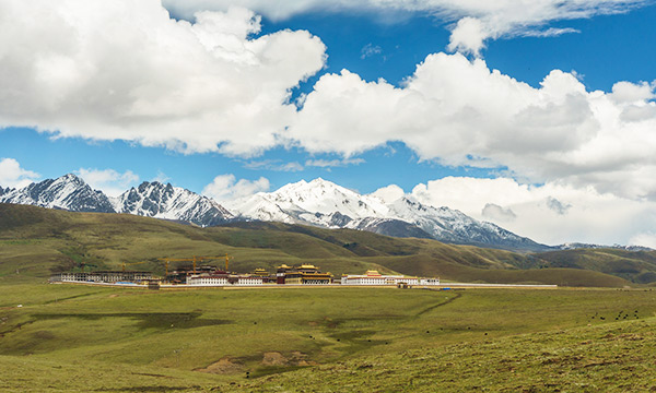 Tagong Grassland