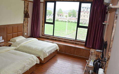 Yala Kamiyama Accommodation